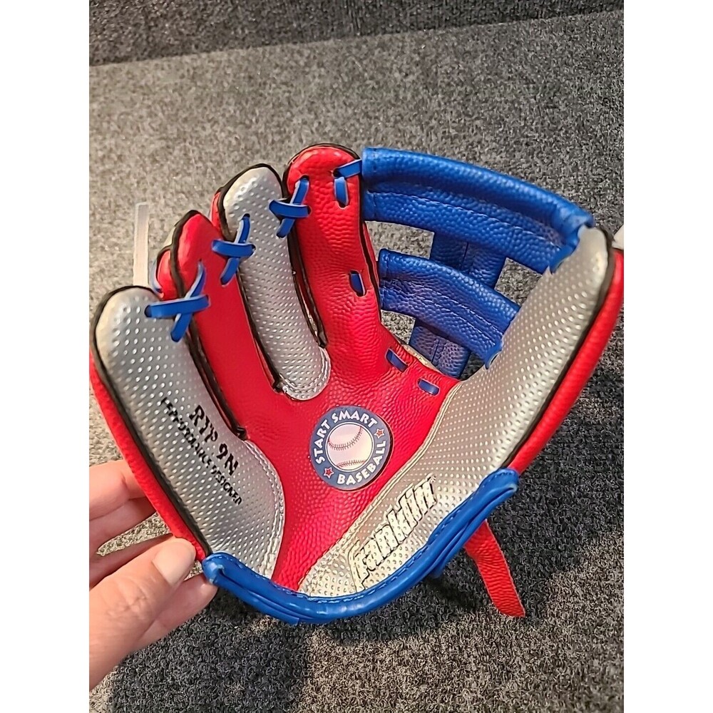 Franklin Sports Air Tech Left Handed Throw Youth Baseball Glove, 9-Inch RTP 9N - Picture 2 of 6